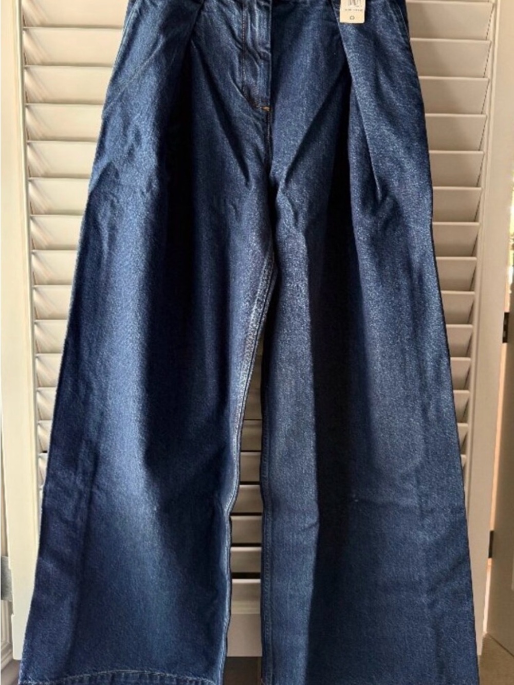NWT Favorite Daughter Pleats for Days Wide Leg Jeans - Picture 4 of 6